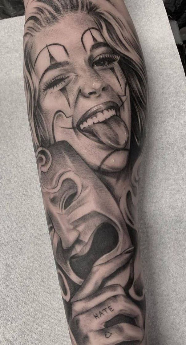 Moda Tattoo