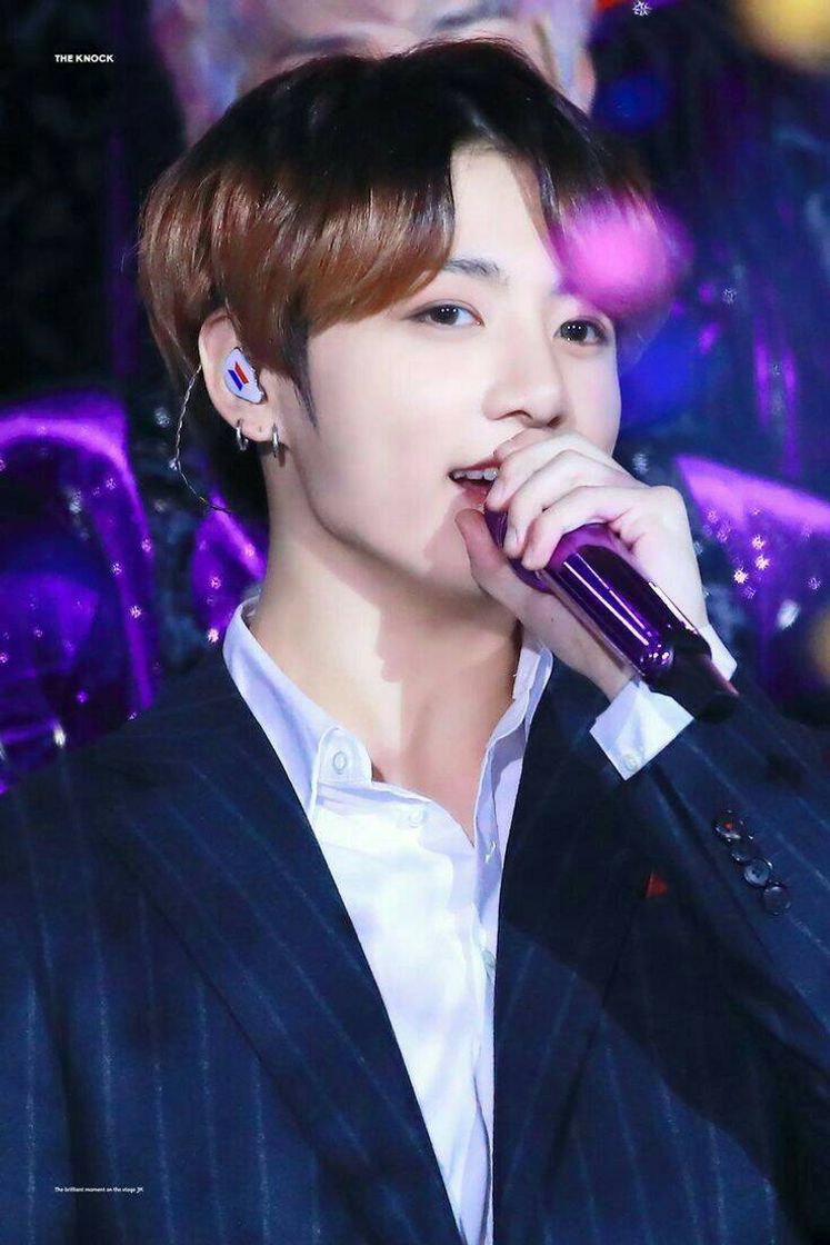 Moda jungkook aesthetic purple ♡♡