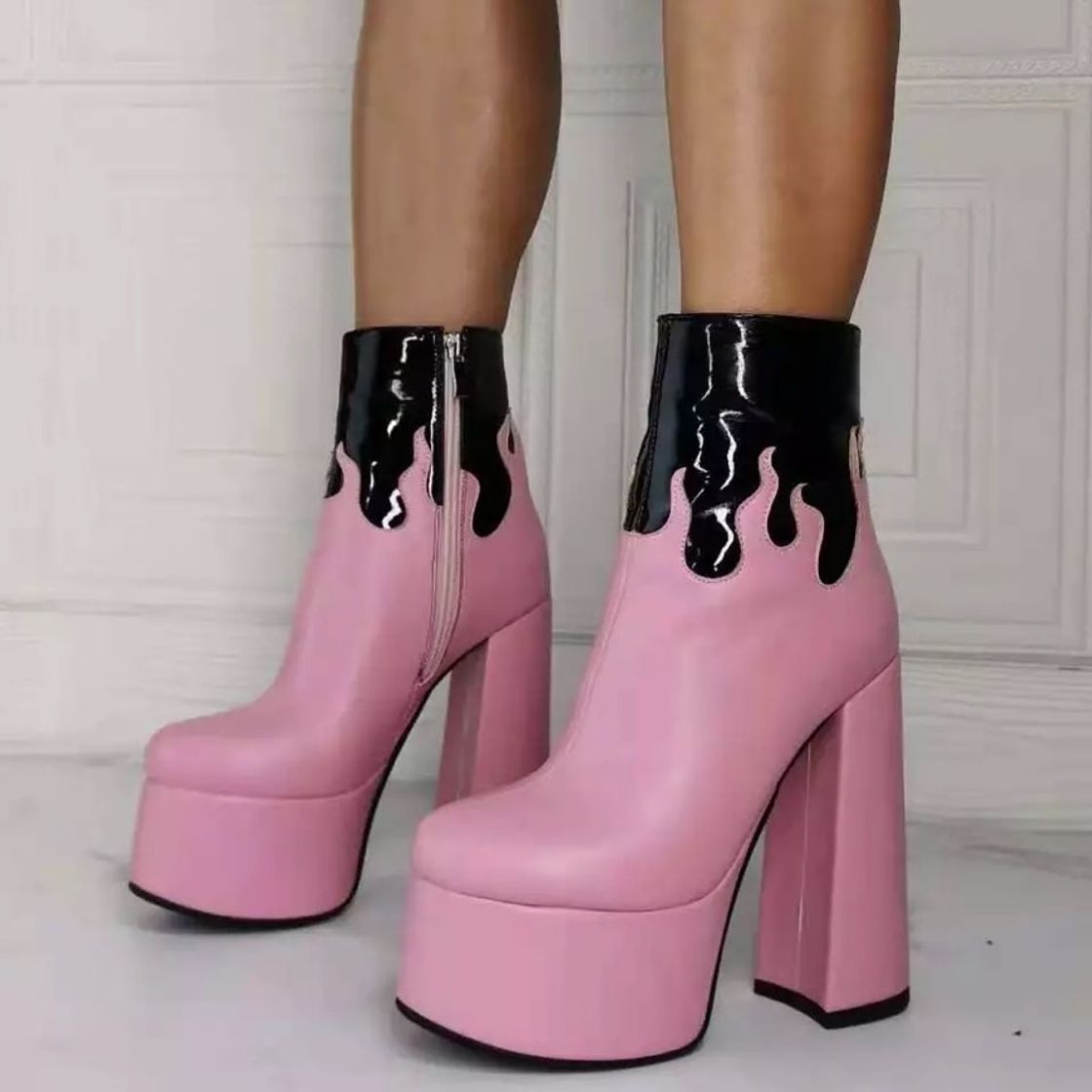 Social Botas fogo rosa