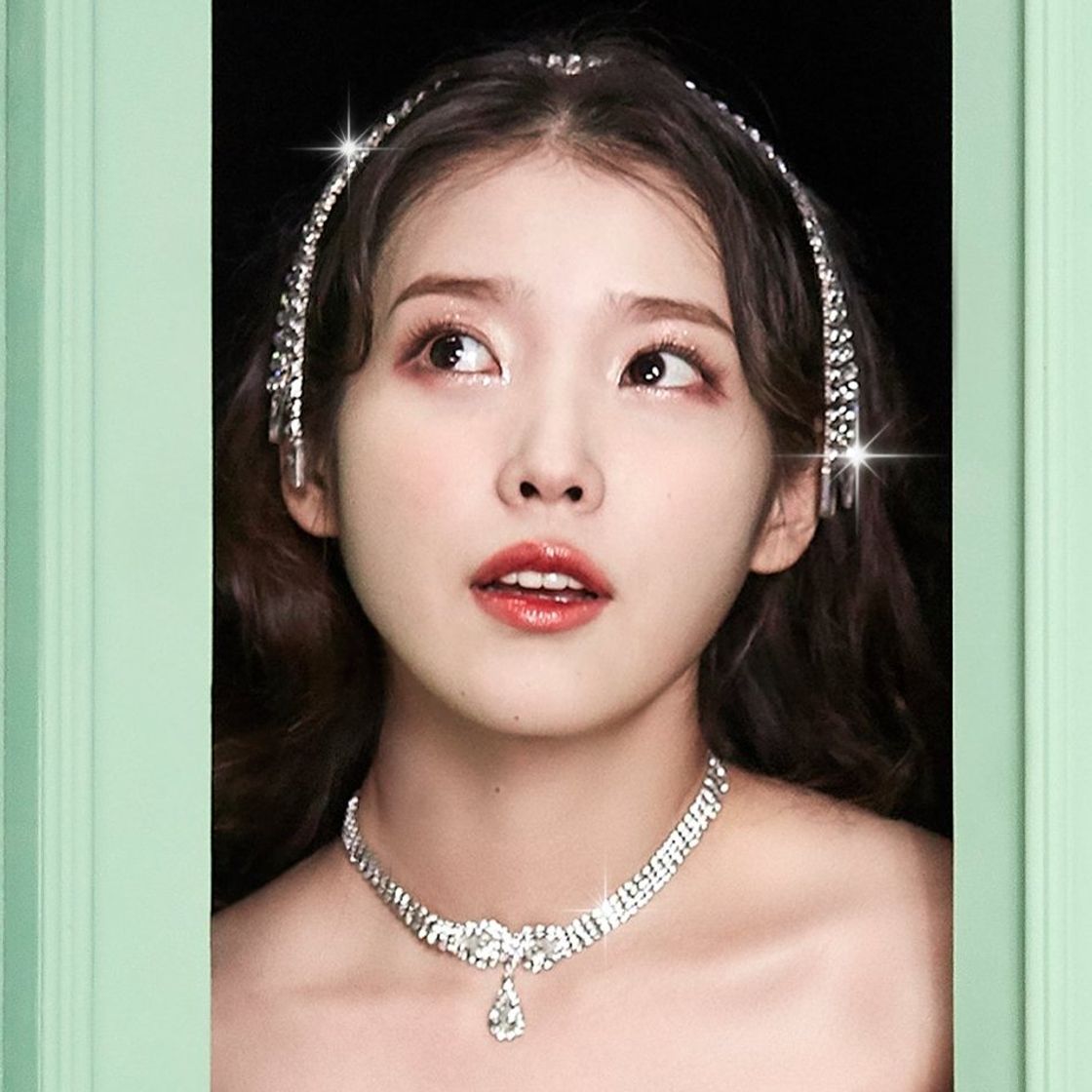 Fashion Celebrity- IU 