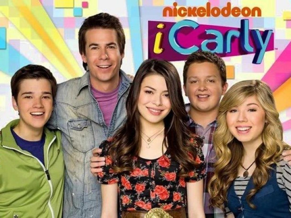 Fashion I CARLY