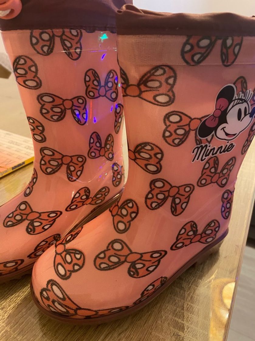 Moda Bota minnie 
