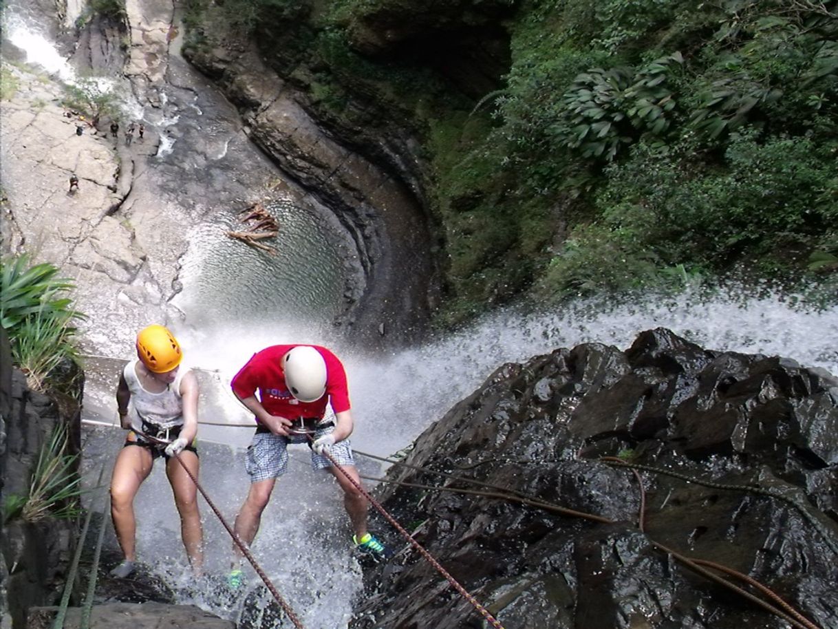 Place 7 Cascadas en Colombia para disfrutar - Alkilautos.com Blog
