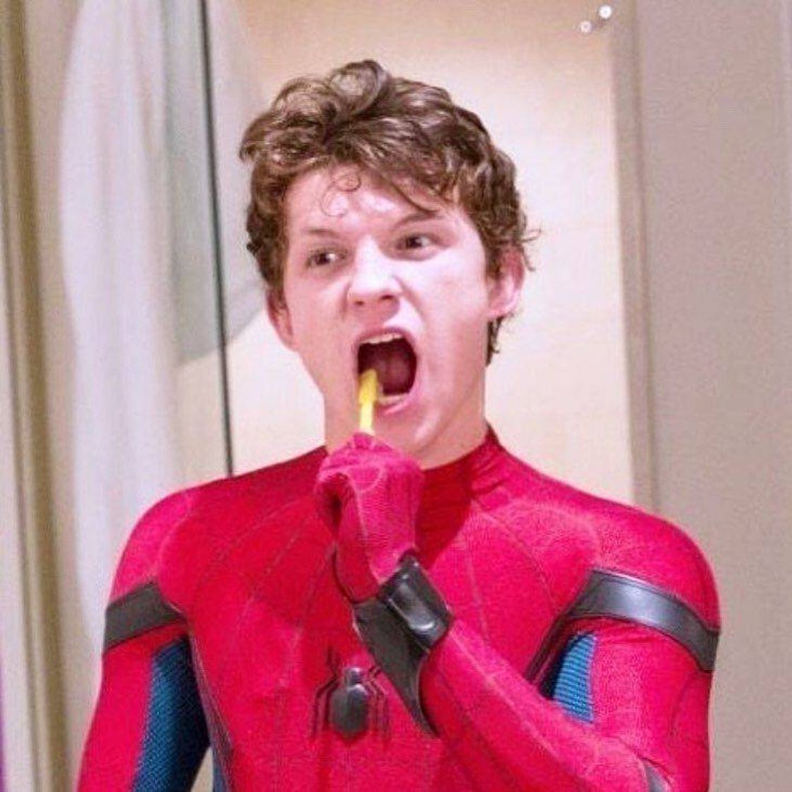 Fashion Notícia Tom Holland