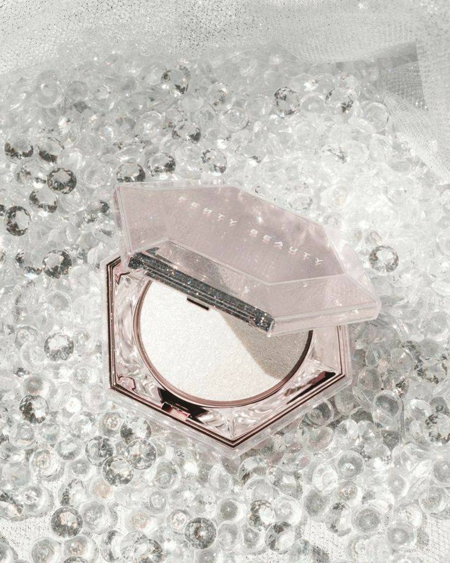 Producto Iluminador Fenty Diamond Bomb