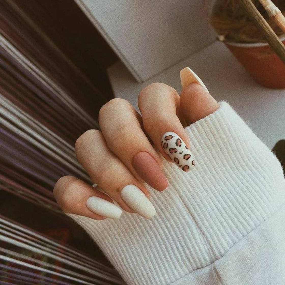 Moda Unhas de oncinha- estampa animal print