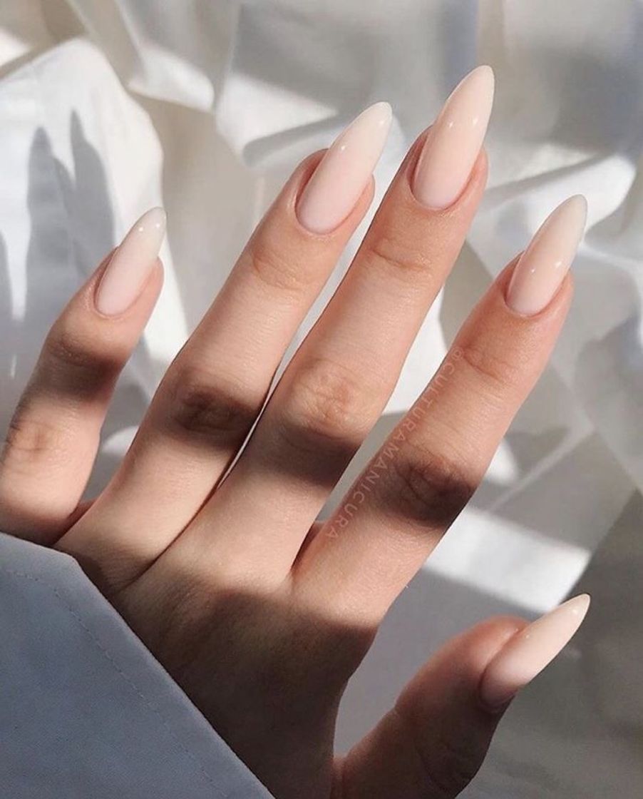 Social nails