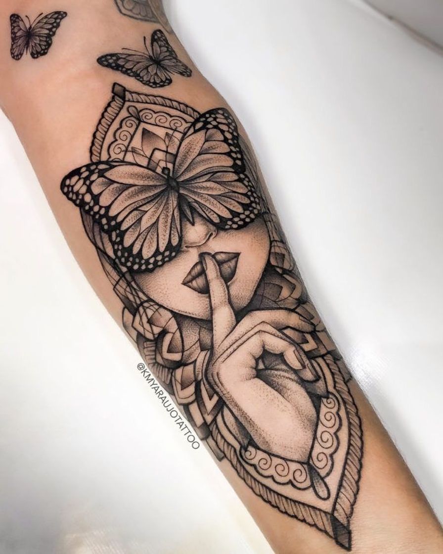 Fashion tattoo