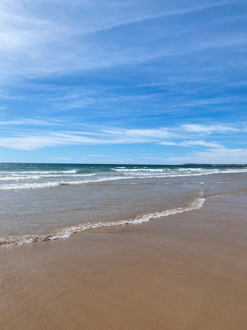 Place Playa De Los Bateles