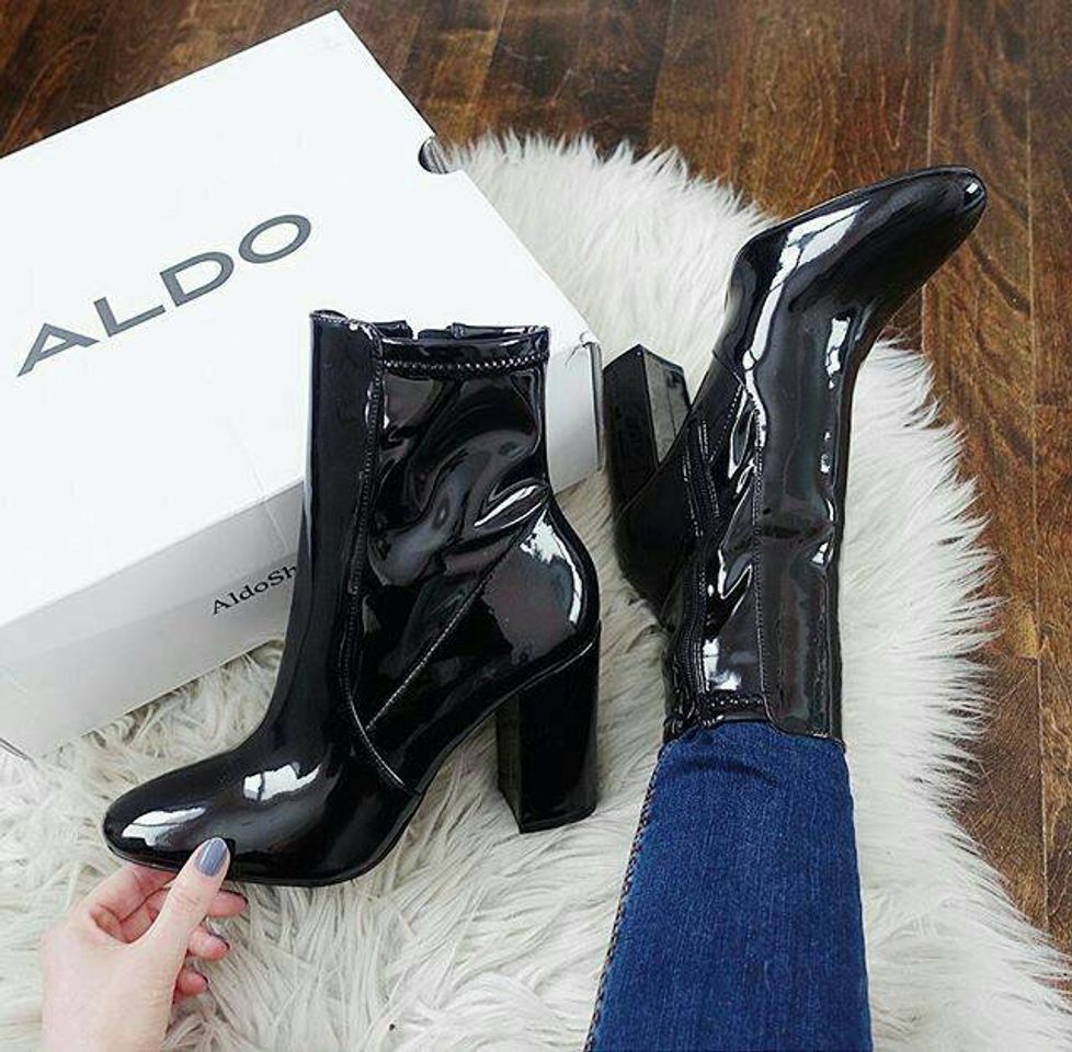 Moda BOOTS CHAROL