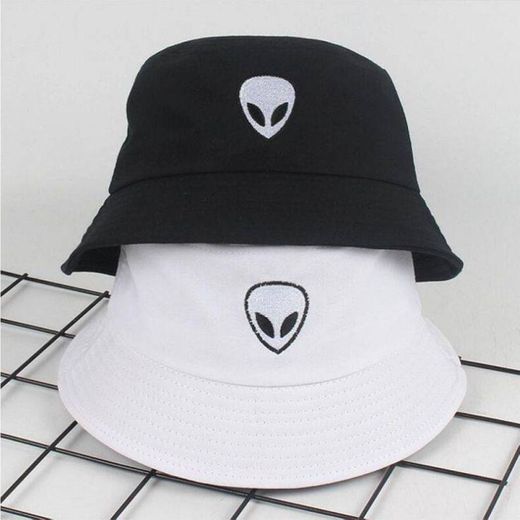 Bucket Hat de Alien 👽