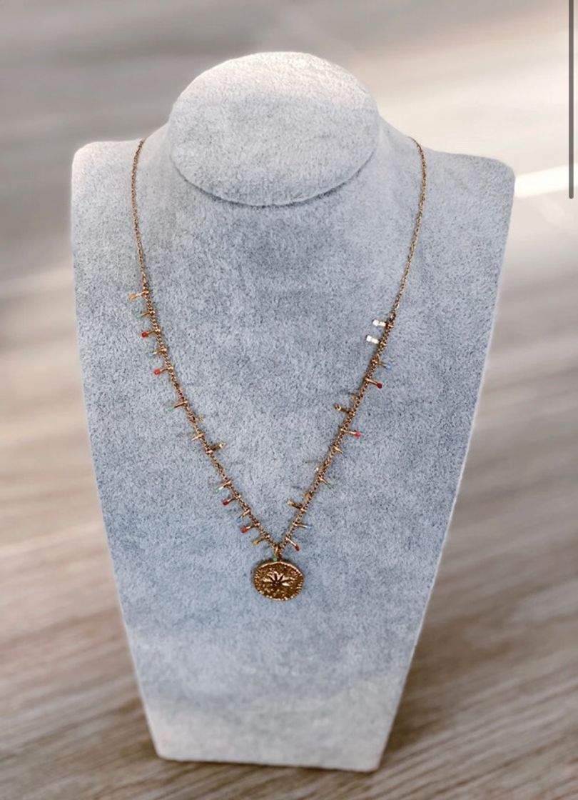 Social COLLAR MEDALLA COLORES DORADO – Ohh Friday