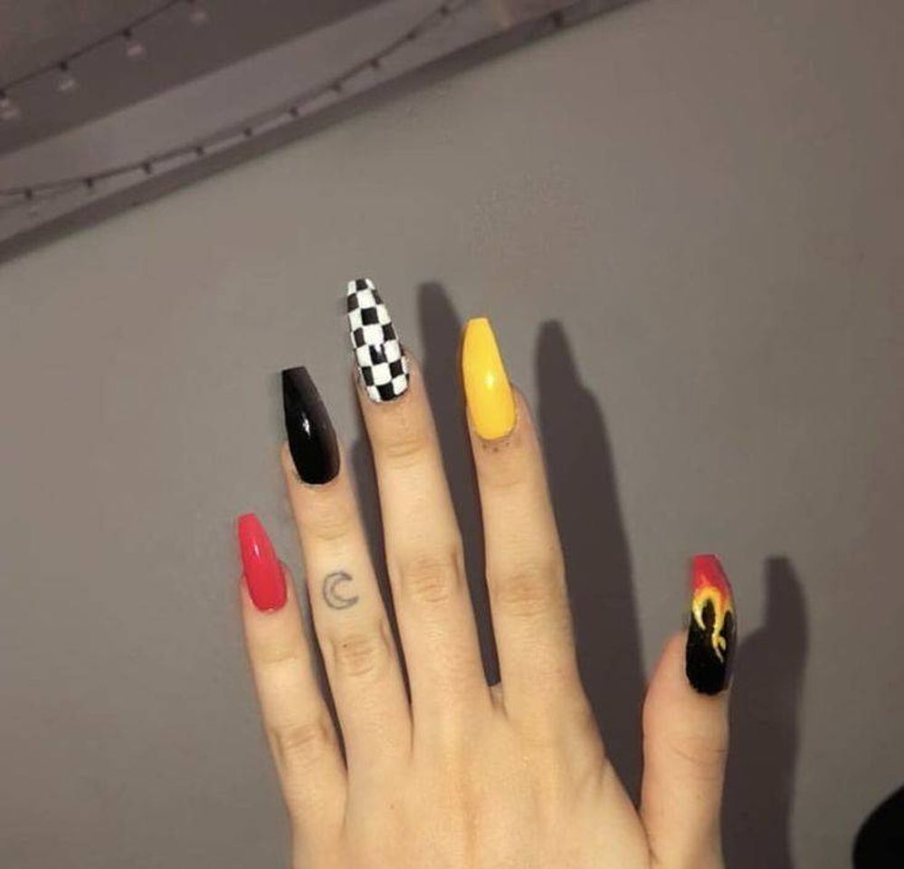 Moda Unhas decoradas