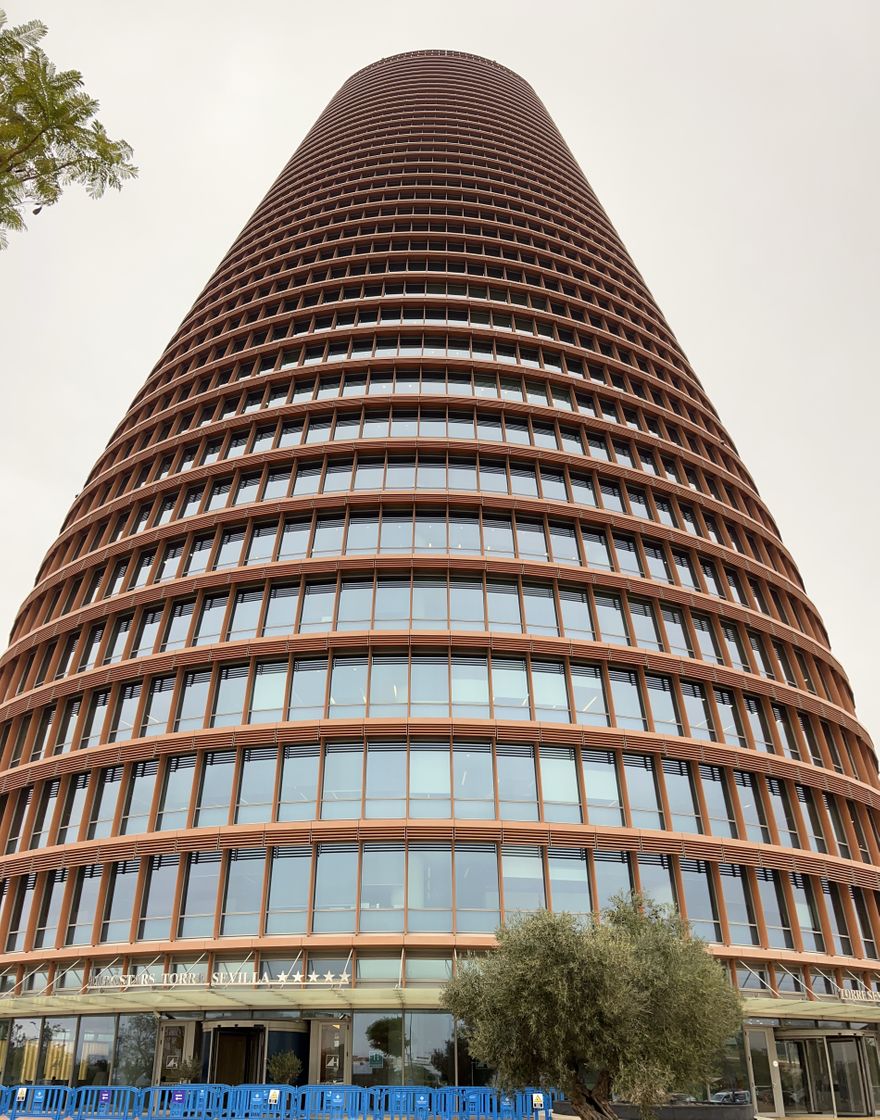 Lugar Eurostars Torre Sevilla