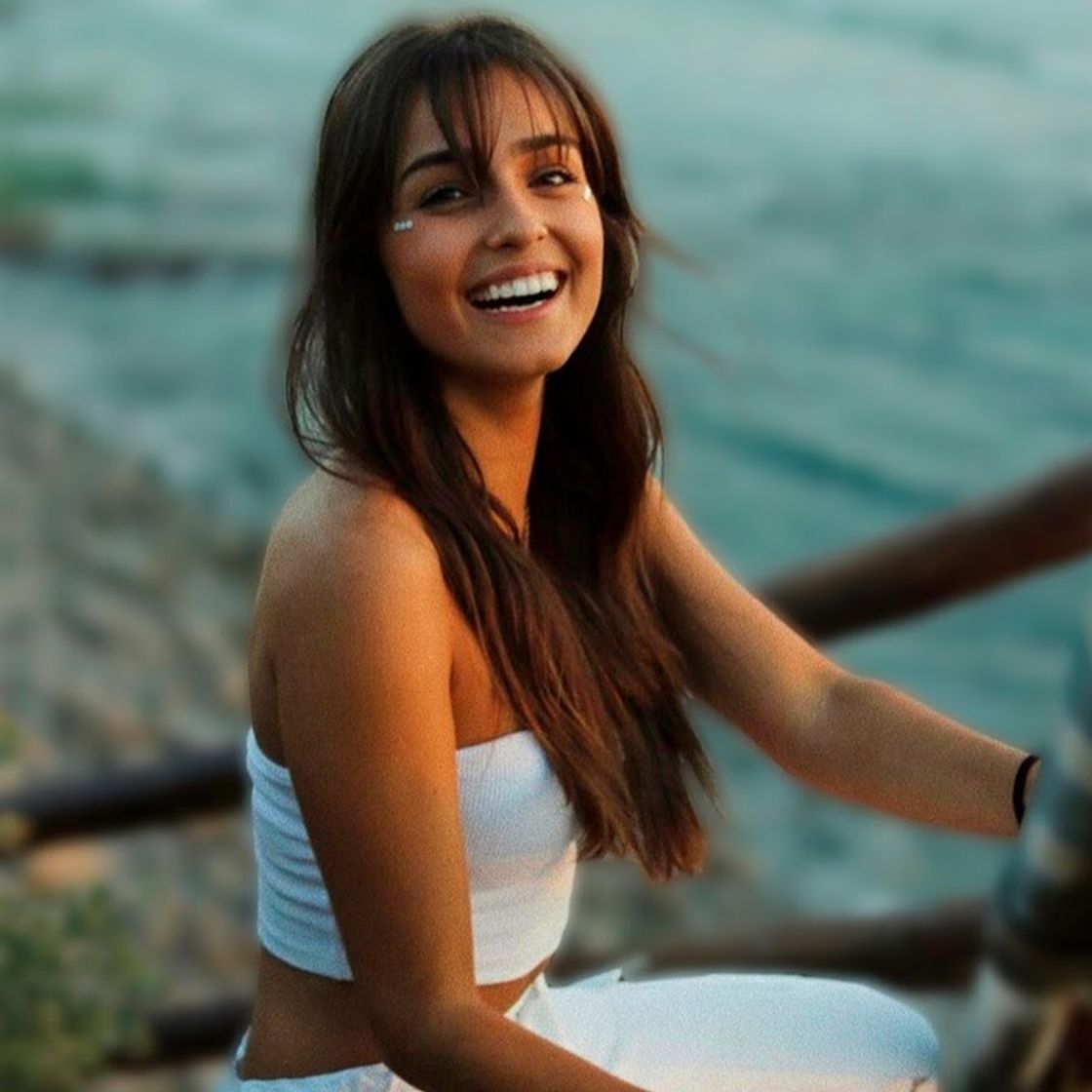 Social Angie Costa
