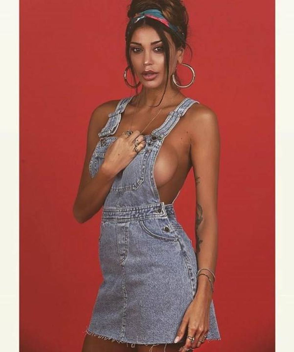 Hermosa en celeste 🌺🌹🤩