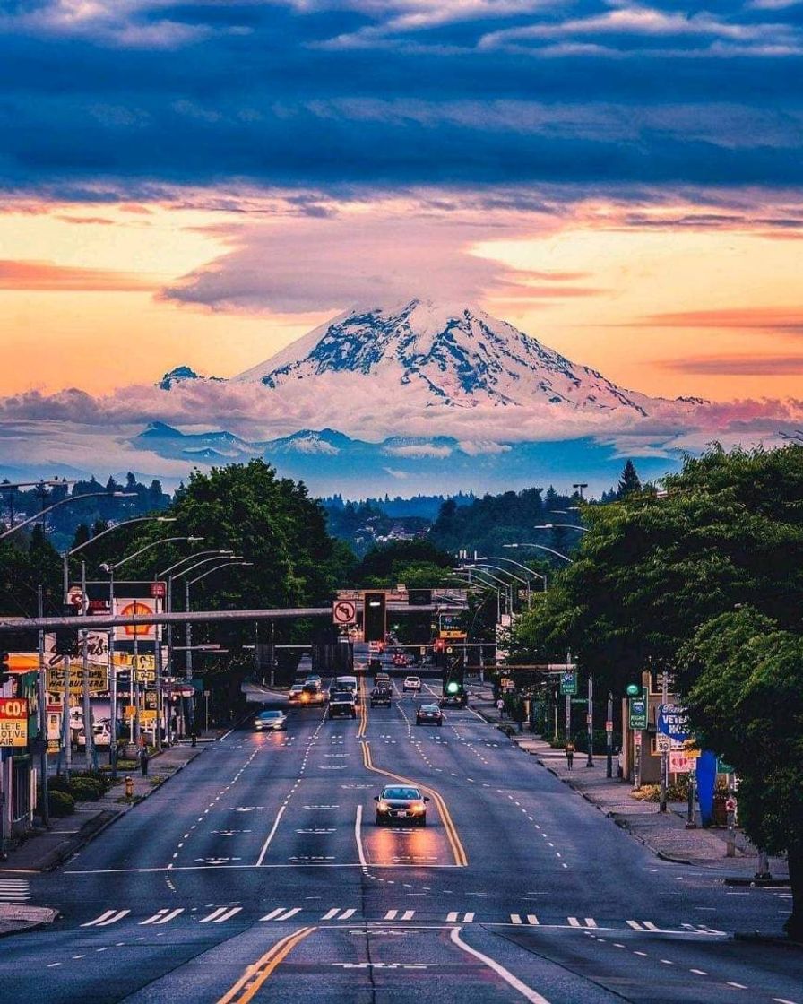 Places Monte Rainier