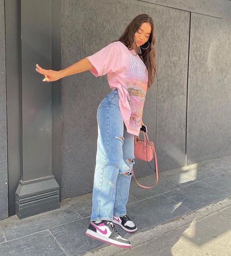 pink on oversized 