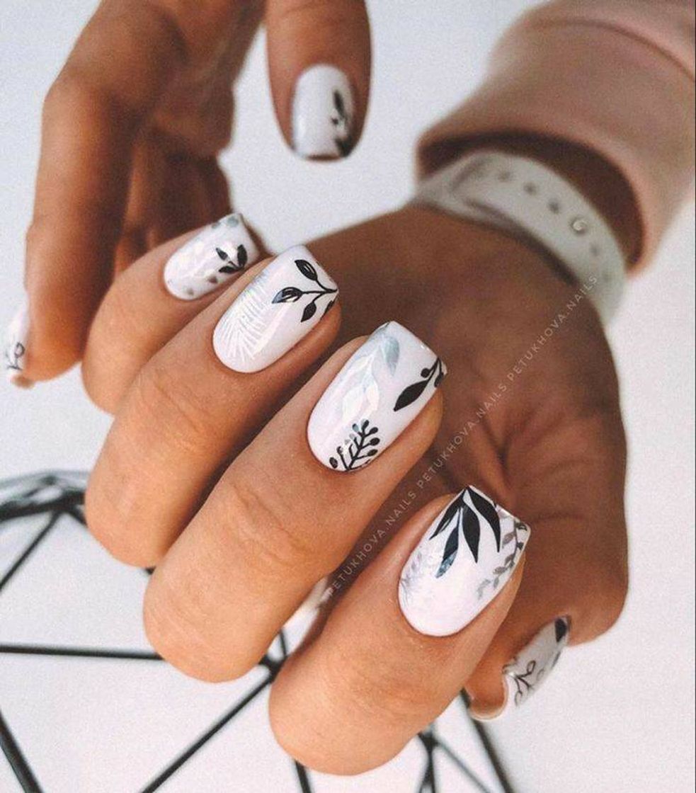 Fashion Nails