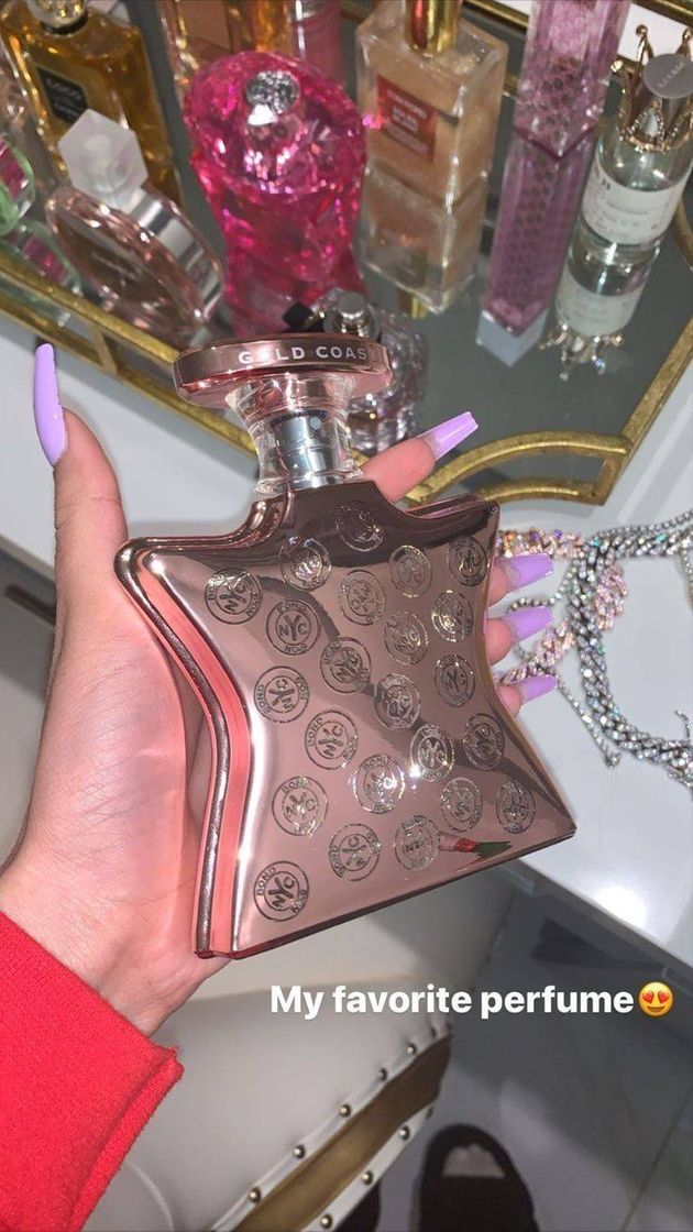 Social perfumes 