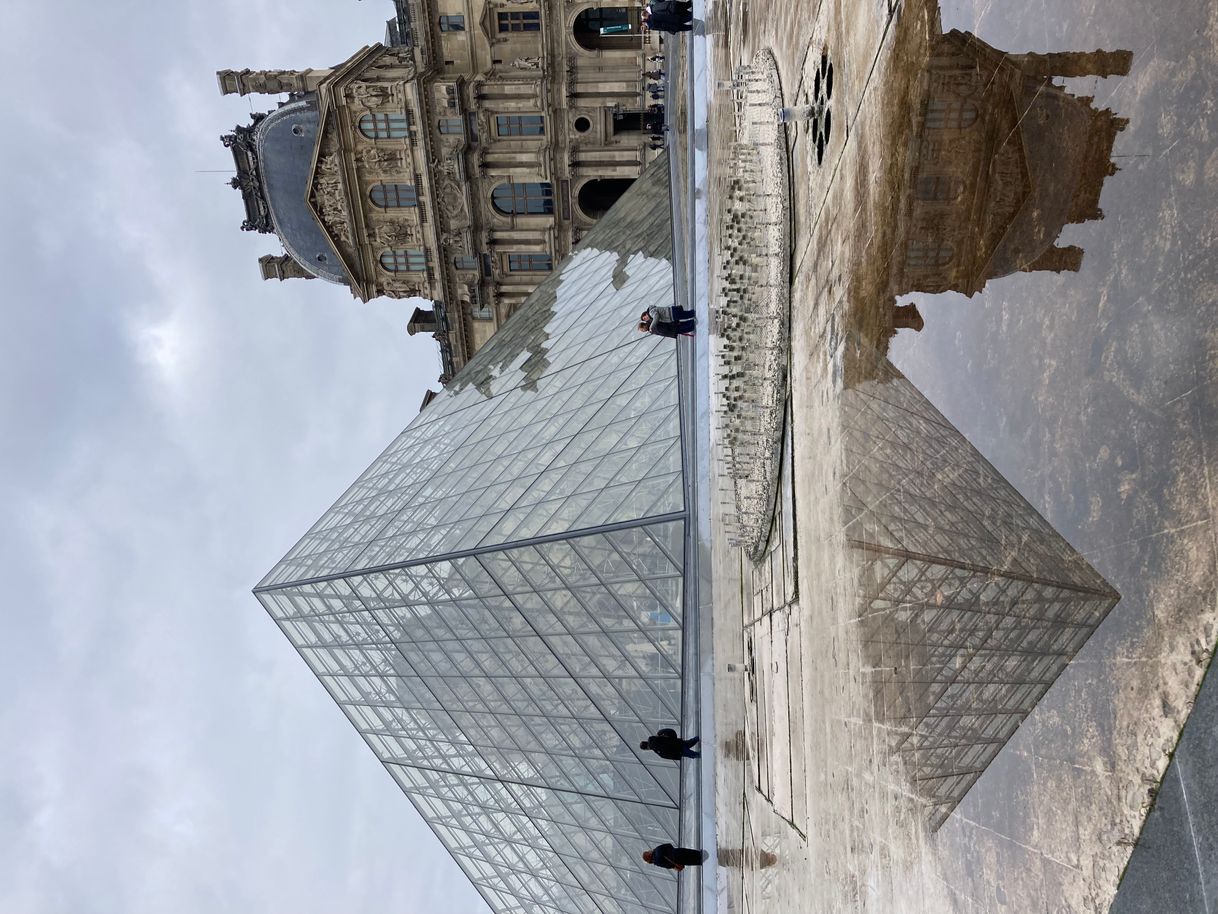 Lugar Museo del Louvre