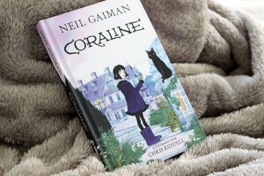 Livro Coraline