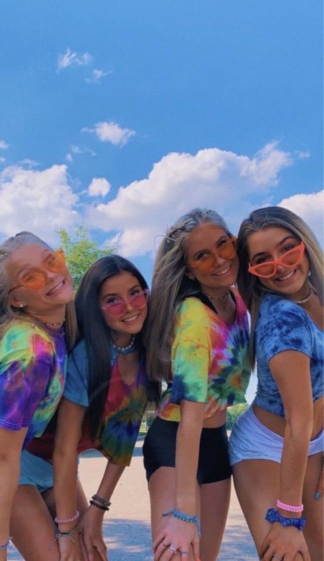 Moda 𝑻𝒂𝒚 𝒅𝒂𝒚 𝒈𝒊𝒓𝒍𝒔 🌈