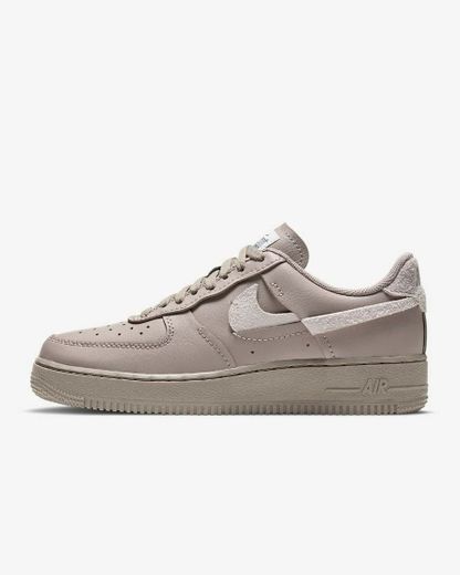 Nike Air Force 1 LXX Sabatilles - Dona. Nike ES