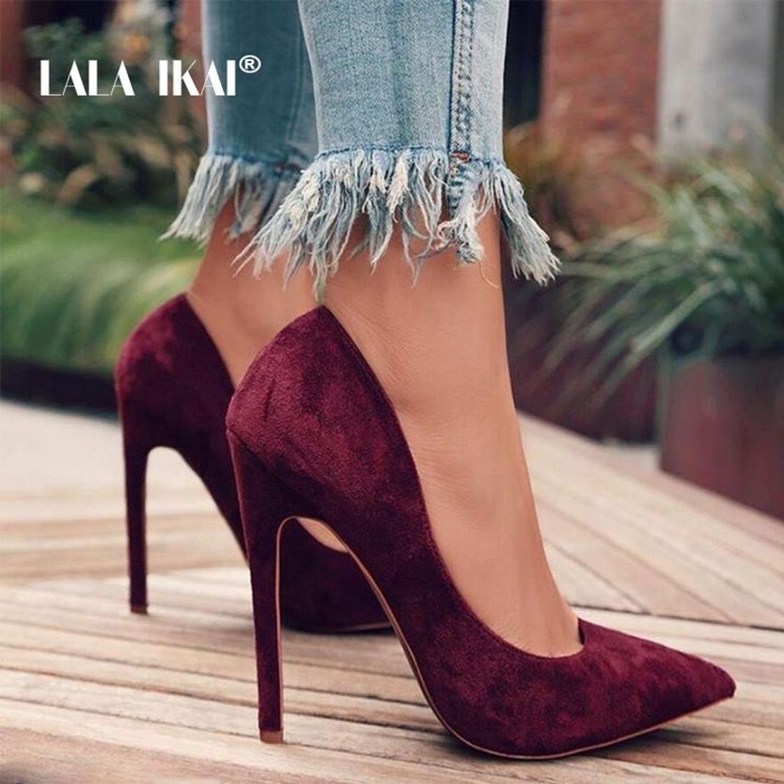 Moda Saltos bordo 👠✨