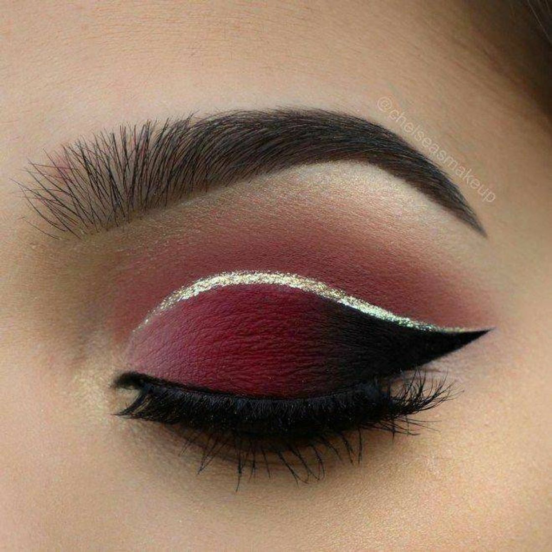 Fashion Makeup de ojos navideño.