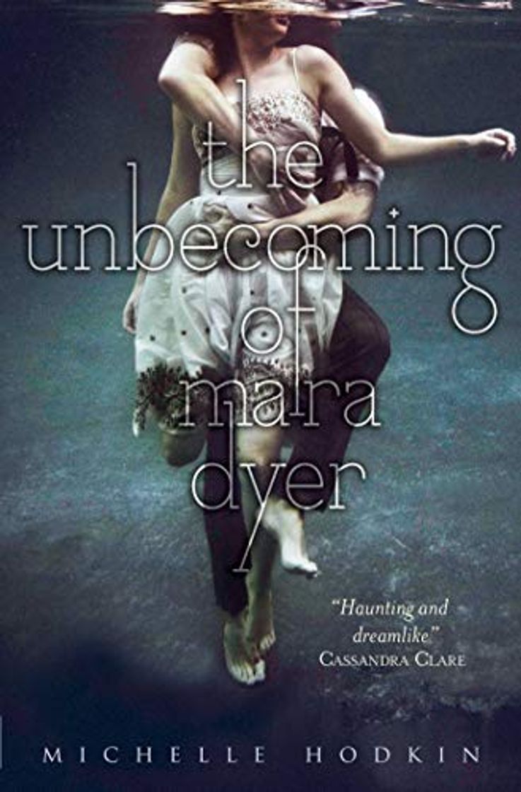 Book The Unbecoming of Mara Dyer