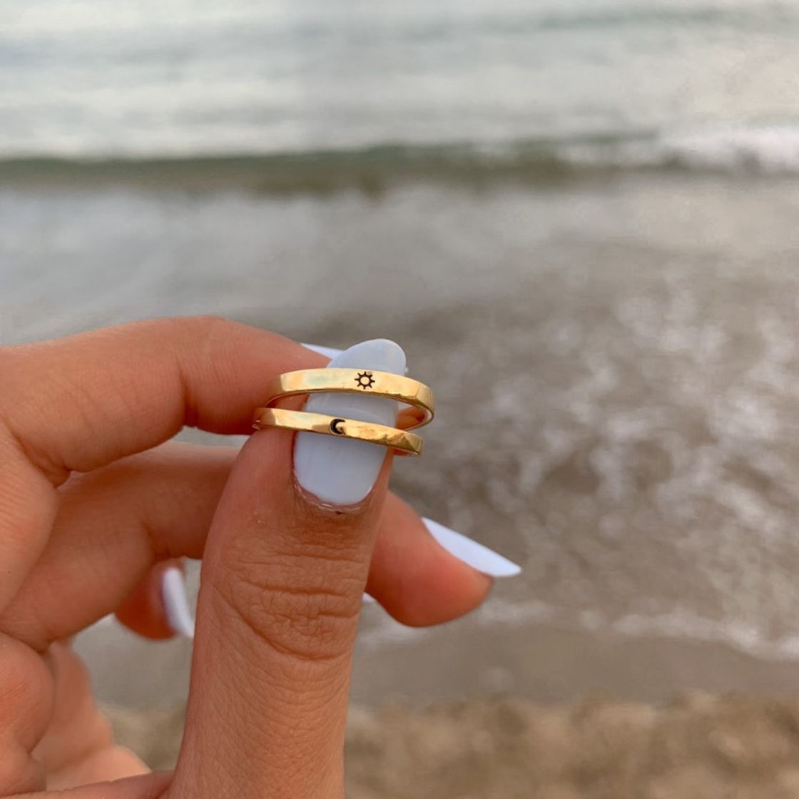 Social Anillo simple luna 
