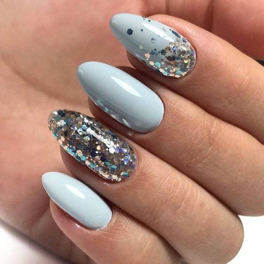 Blue Glitter Nails 