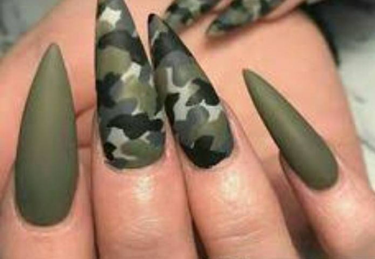 Social Unhas lexi martoni 