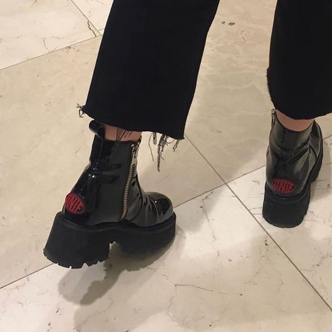 Moda Dada Boots UNIF