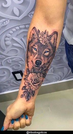 Tatoo de lobo 🐺