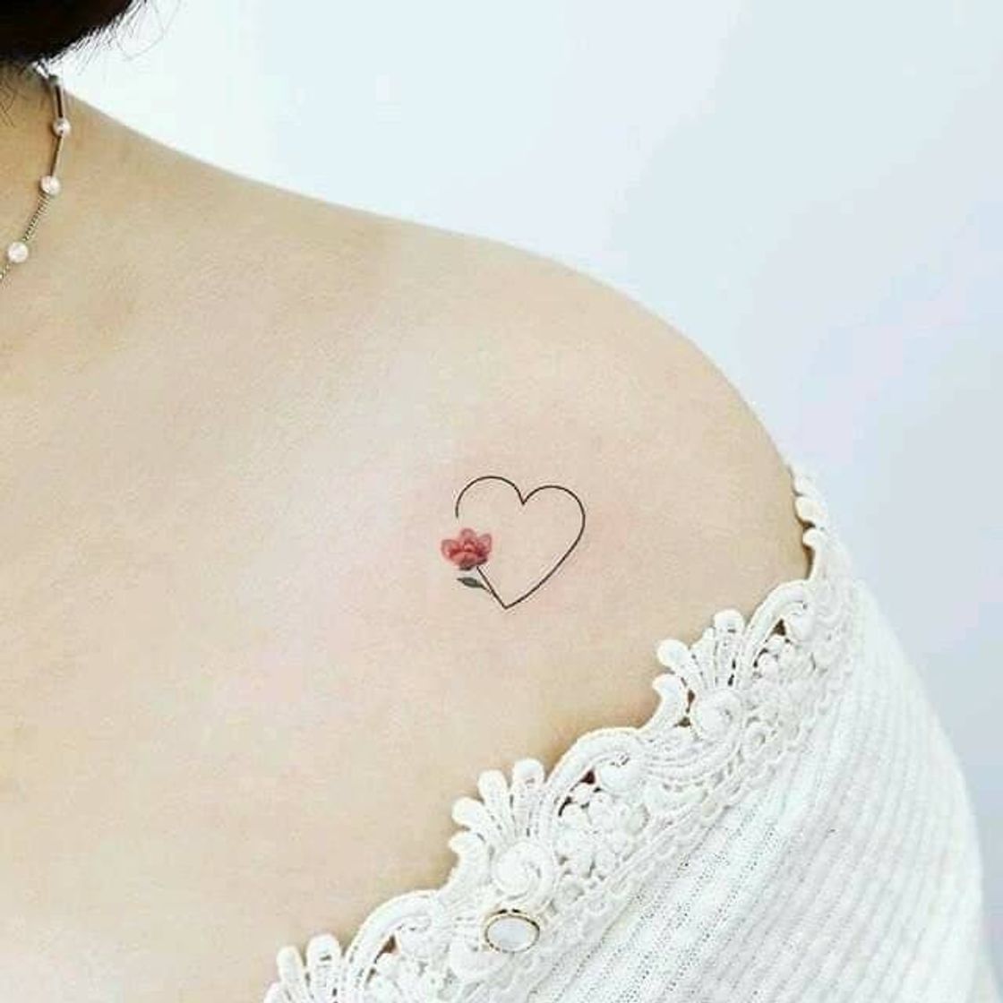 Moda Tatuagem Coração com Flor ❤️🌺