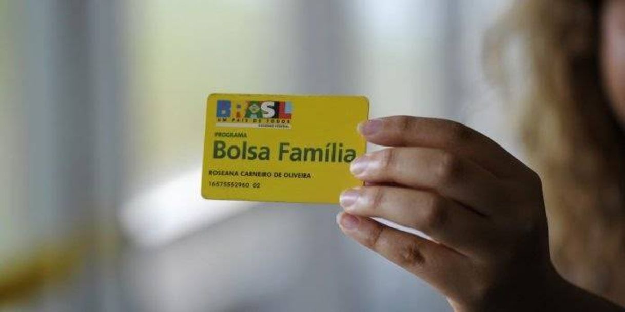 Moda Bolsa Família recebe a 8ª parcela do auxílio de R$ 300