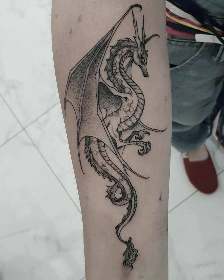 Moda Tatuagem Dragão no braço 