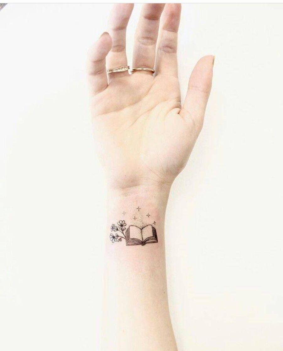 Fashion tattoo