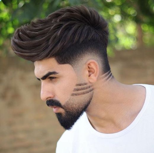 Barba + corte de cabelo 