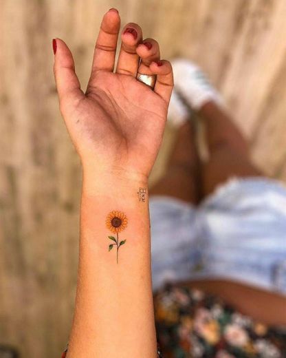 Sunflower tattoo 💛💫