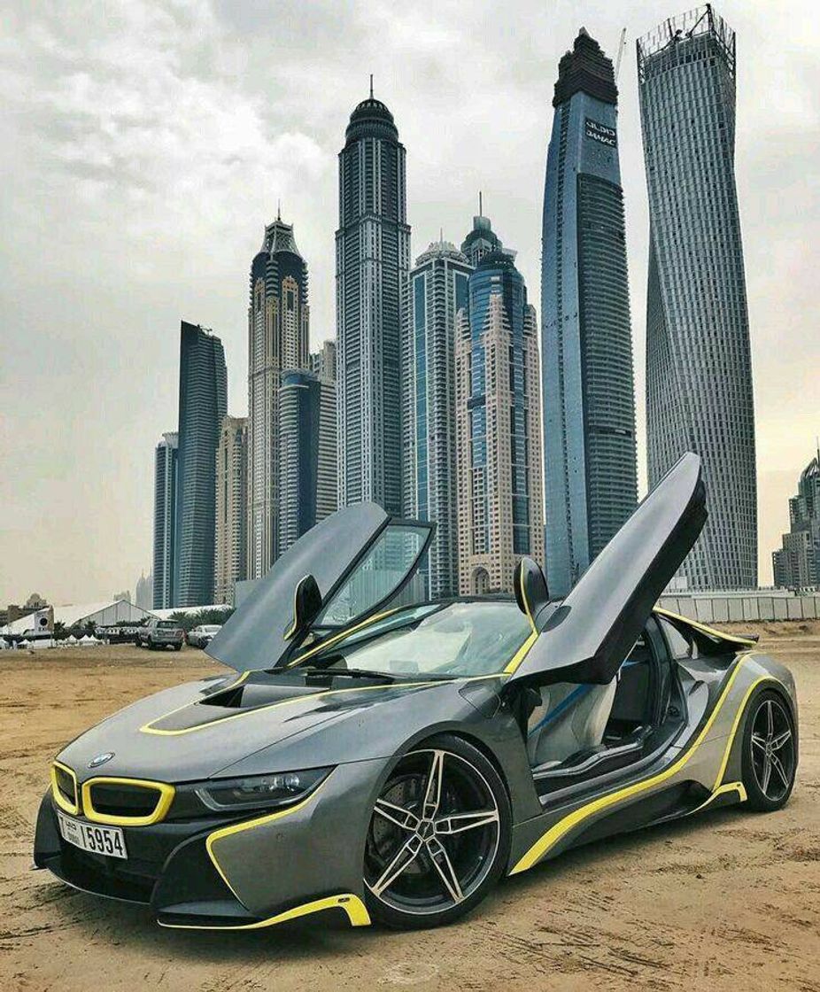 Moda BMW i8 Roadster

