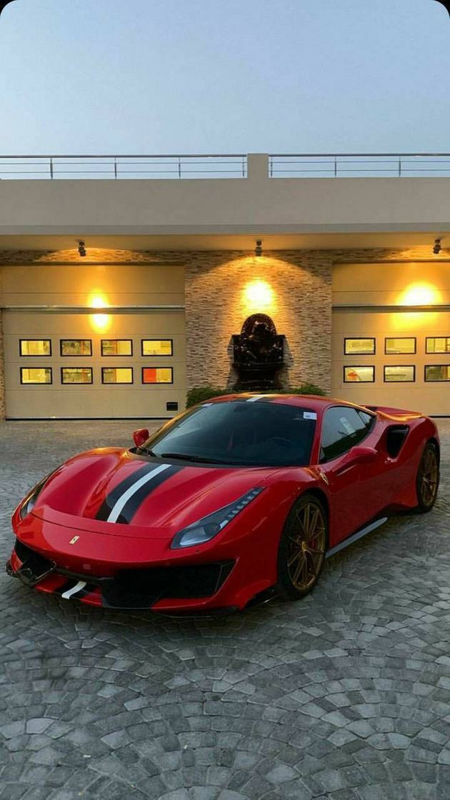 Moda Ferrari 488 GTB