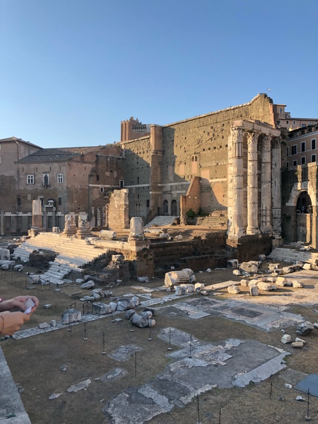 Lugar Via dei Fori Imperiali