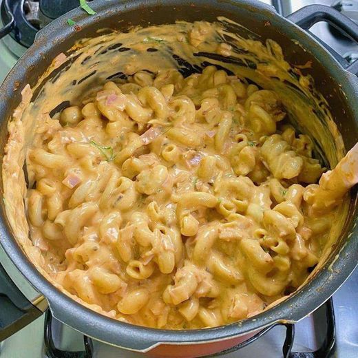 Macarrão cremoso na panela de pressão