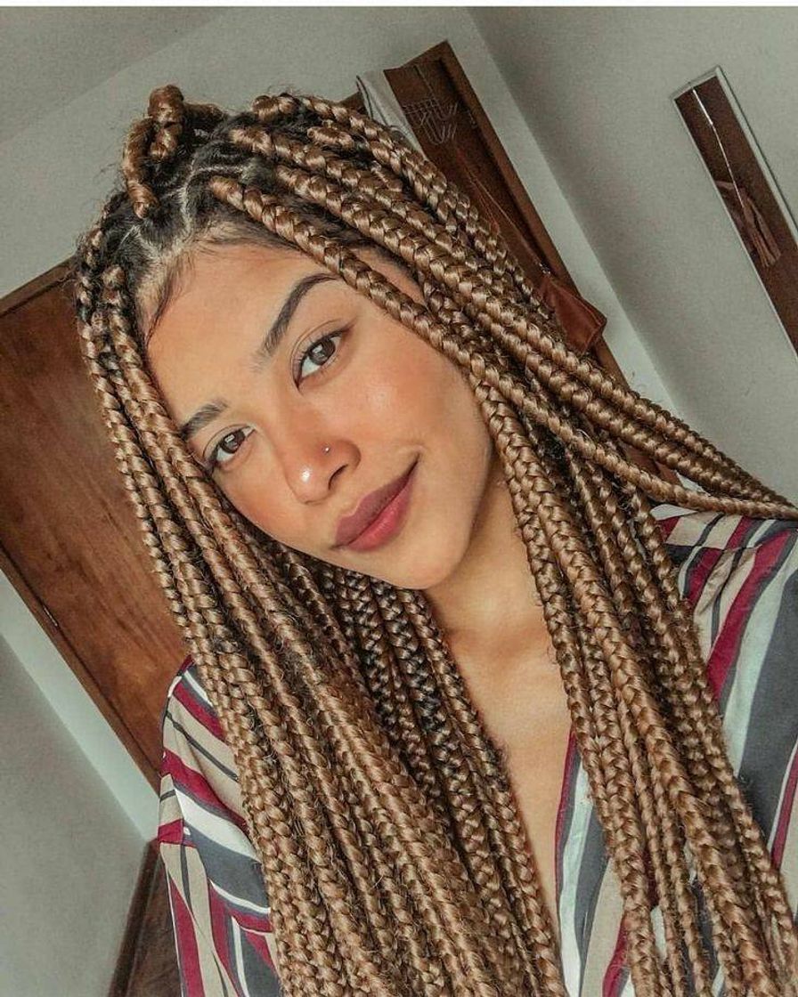 Moda Concordam cmg que essas tranças Jumbo box braids são lindas?