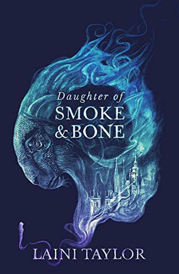 Libro Daughter of Smoke and Bone: Enter another world in this magical SUNDAY