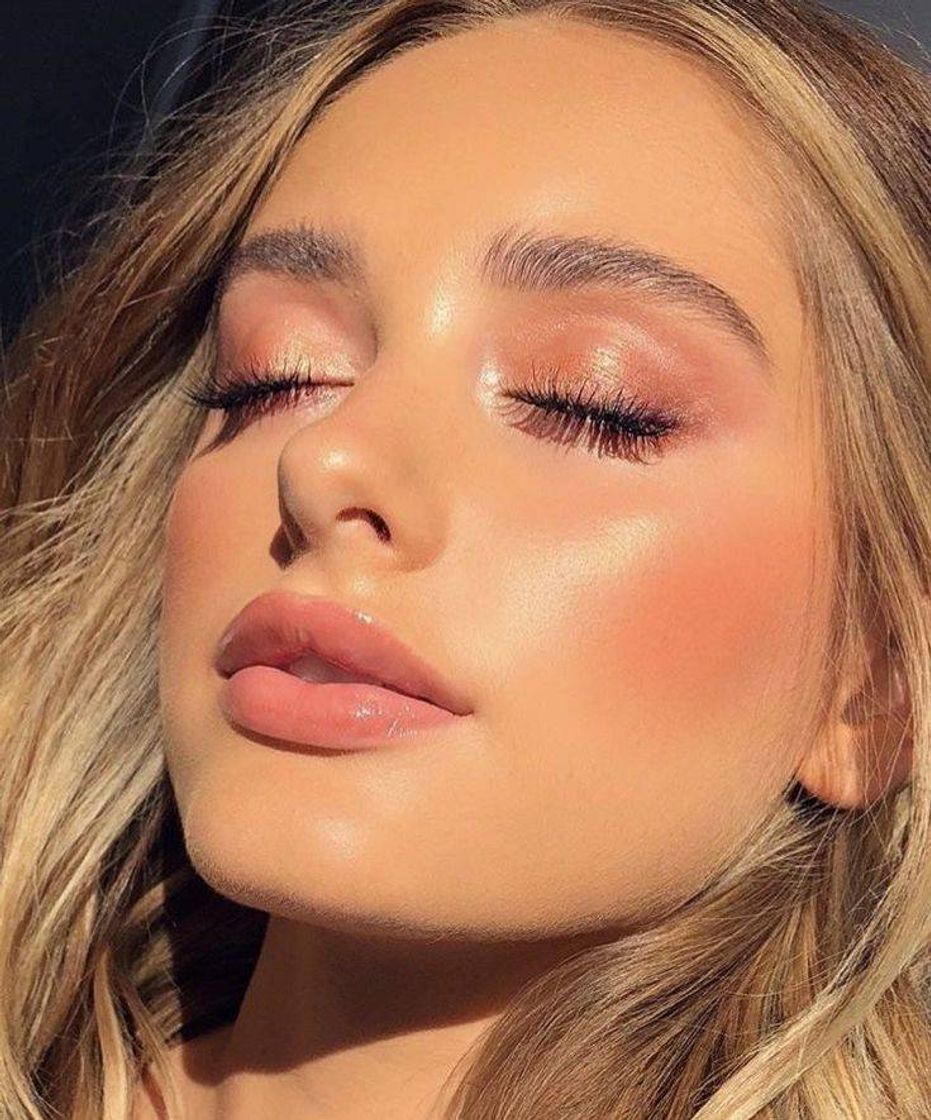 Social Make glow natural