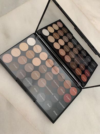 Flawless Matte Paleta